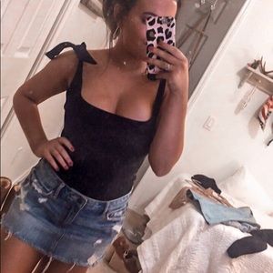 Black body suit with bows